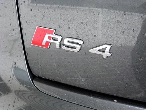 心跳加速 试驾奥迪08款RS4高性能轿车 
