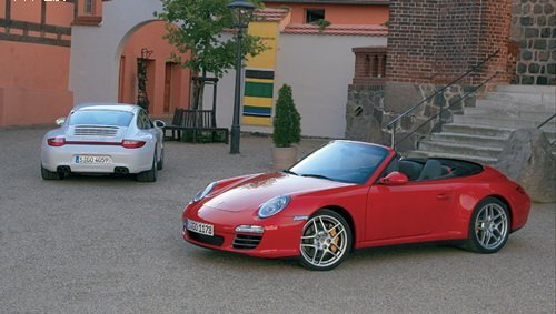 捍卫经典战马 试驾保时捷911Carrera 4S 