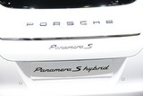 Panamera S Hybrid 再度亮相广州车展