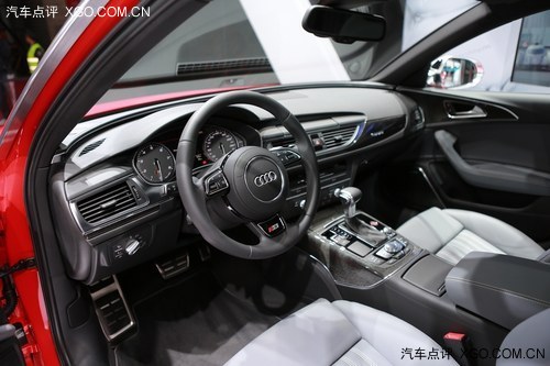 2013上海车展 奥迪S6高性能轿车亮相