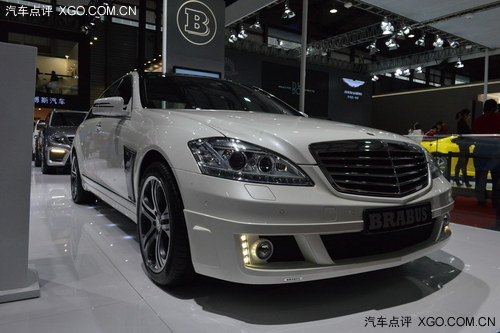 2013上海车展 巴博斯38S 4M亮相展台
