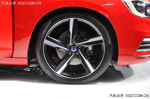 2013上海车展 沃尔沃S60 R-Design登场 