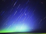 情侣晚见鹊桥会  七夕恰逢英仙座流星雨