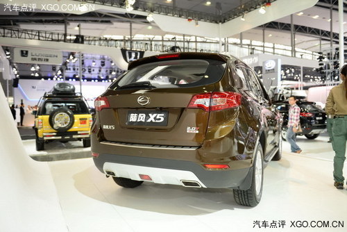 广州车展 陆风X5 8AT版预售12.18万元起