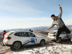 无畏冰雪 带你走得更远 冰雪试驾宝马X1