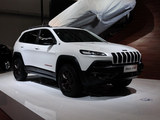 Jeep自由光都会版/圣境版北京车展发布