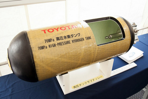 丰田在年底生产氢动力轿车