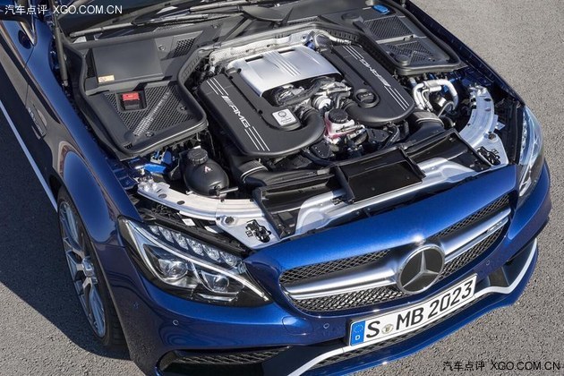 奔驰全新C63 AMG官图 将于巴黎车展首发