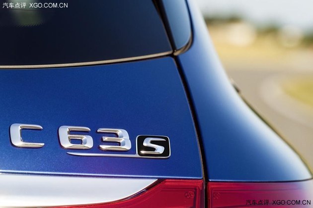 奔驰全新C63 AMG官图 将于巴黎车展首发