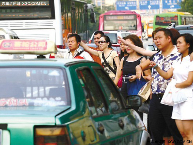 每日车坛点评 任性的迈凯轮P1出租车