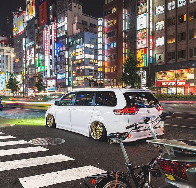 车坛点评 听说最近大家都去韩国考驾照