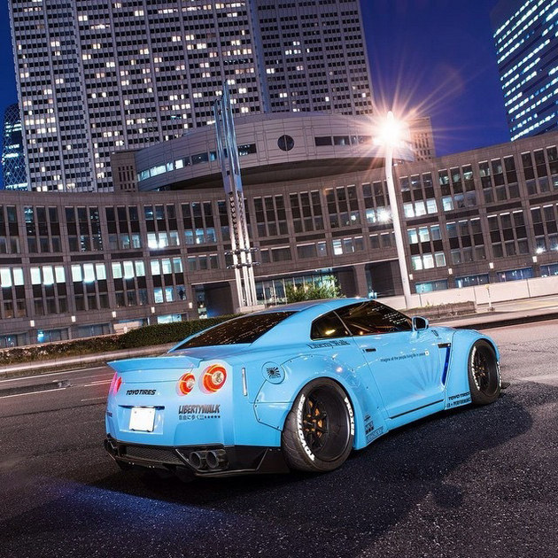 车坛点评 听说最近大家都去韩国考驾照