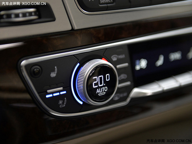 科技引领革新之路 试驾奥迪全新Q7 3.0T