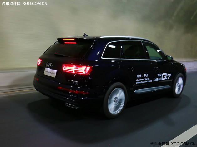 不谈浮华聊本质 奥迪全新一代Q7体验