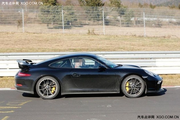 增加苹果CarPlay 曝改款911 GT3谍照