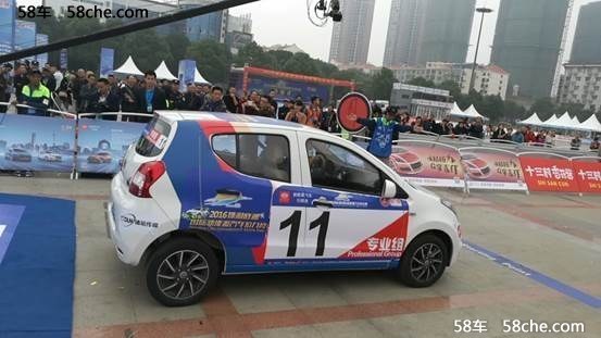 众泰云100S强势出征新能源汽车拉力赛