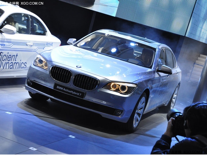 > bmw activehybrid 7