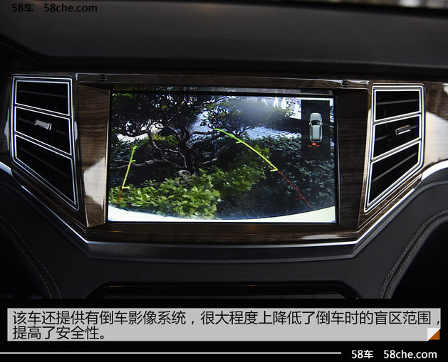 众泰大迈X7试驾体验 打造国民中型SUV