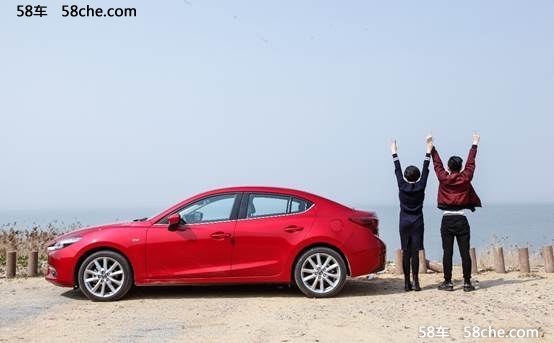 甜蜜升级 情侣自驾游享新Mazda3 Axela