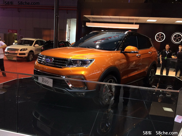 2017上海车展野马T60小型SUV模型车亮相