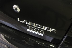 三菱LANCER特别版官图发布 限量发400台
