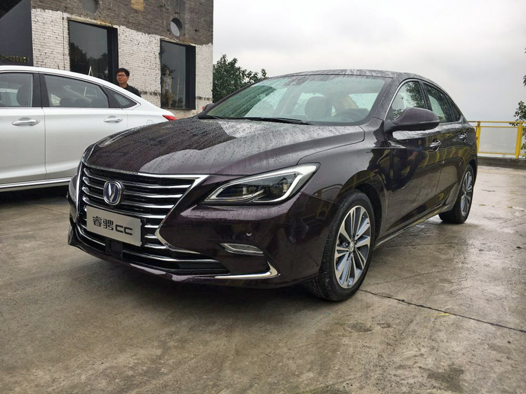 长安睿骋cc实车照片曝光