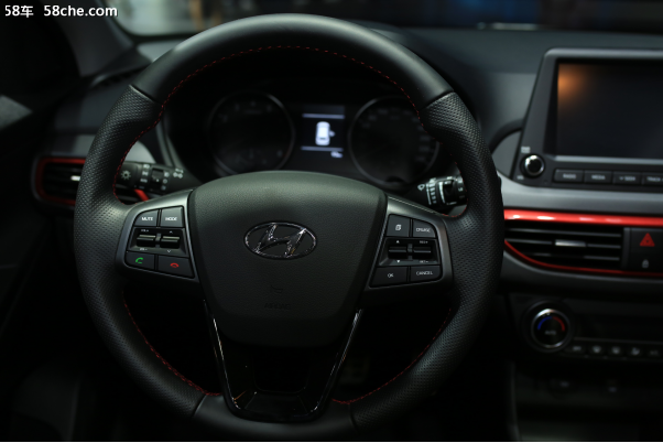 通勤旅行两相宜 深度解析北京现代逸行