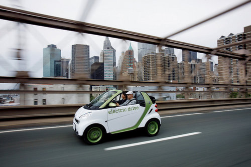 精灵 纽约体验smart fortwo e-Drive