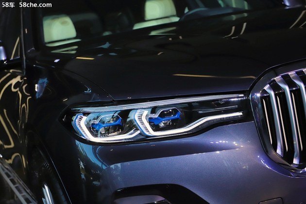 尖端科技彰显未来 BMW X7春城荣耀上市