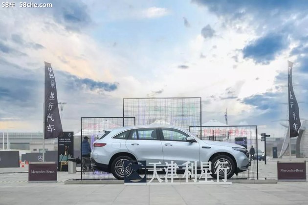 梅赛德斯-奔驰EQC纯电SUV发布会落幕