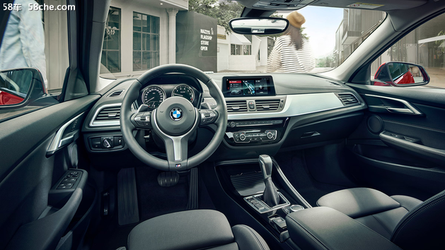 ϸг쵼 BMW 1ϵM˶