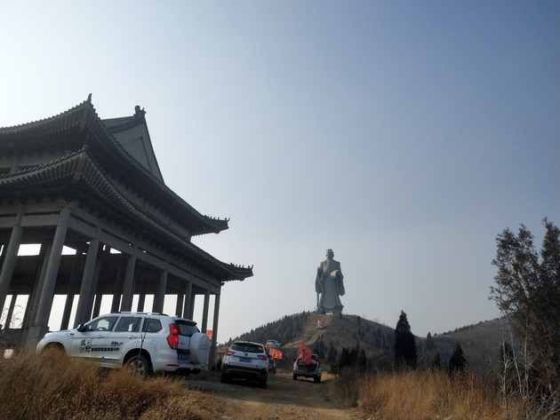 9逢知己 悦享哈弗H9穿越卧虎山体验活动