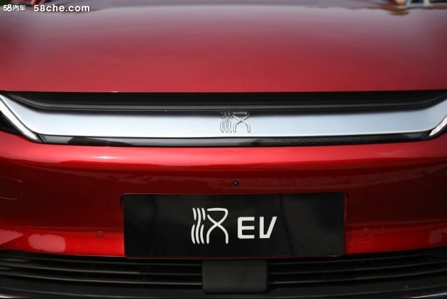 实拍比亚迪汉EV 2020款四驱高性能版 