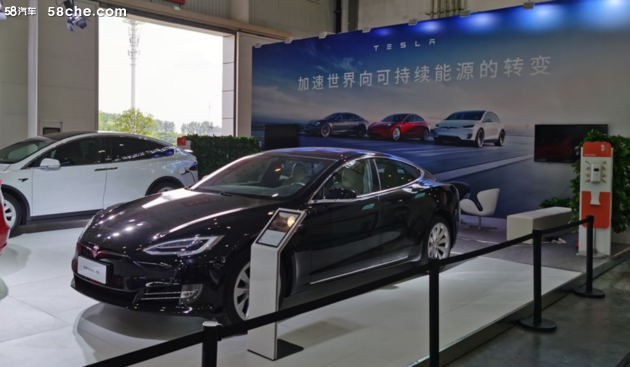 特斯拉携多款车型登陆武汉华中国际车展