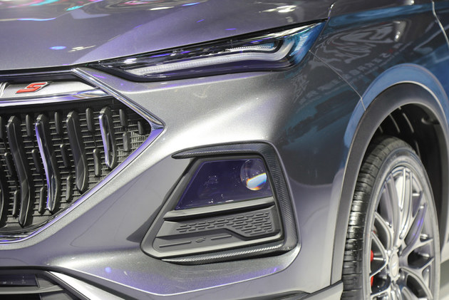 2020北京车展 造型前卫的长安欧尚X5实拍