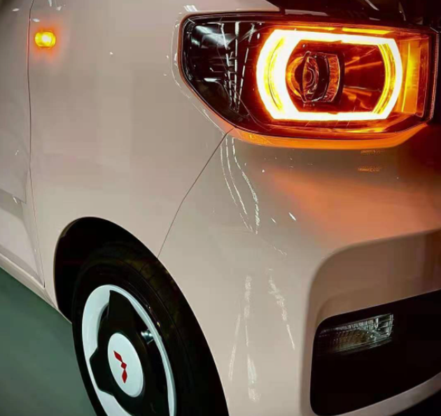 新大灯更好看 新款宏光MINI EV将于3月28日上市