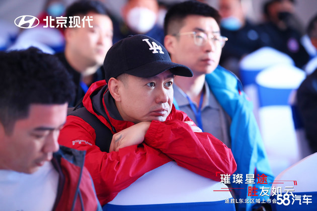北 京 现 代 第 五 代 途胜L，领潮而至