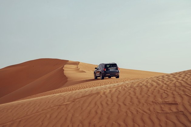 大漠无垠，孤胆无涯 福特探险者陪我闯沙漠