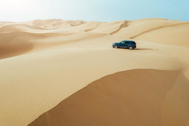 大漠无垠，孤胆无涯 福特探险者陪我闯沙漠