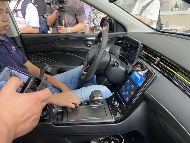 众多智能科技赋能，全新荣威RX5 PLUS刷新用户用车体验