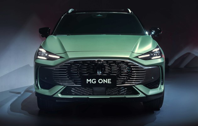 想买紧凑级SUV的再等等 名爵MG ONE全球首发“两款车”