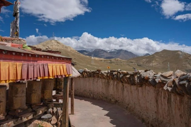中国地位最“高”的越野车 将撼路者之家的旗帜插遍青藏高原