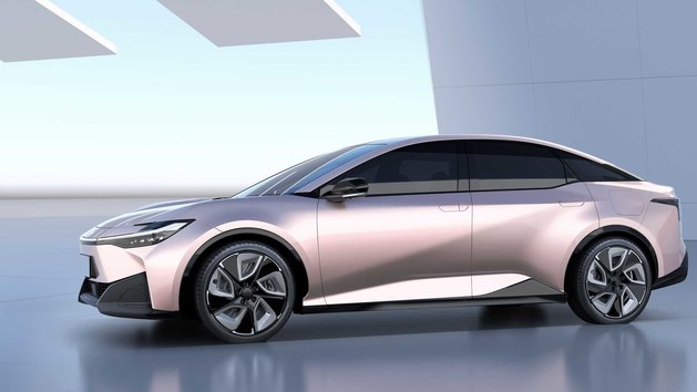 丰田与比亚迪合作的首款纯电动车曝光 就是bz SDN概念车