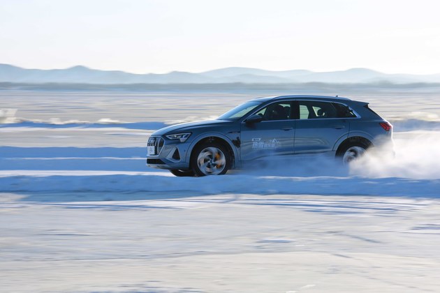 将近60万的四驱电动车奥迪e-tron 在极寒天气下的表现如何？