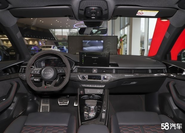 奥迪RS 4售价82.88万元起 欢迎到店垂询