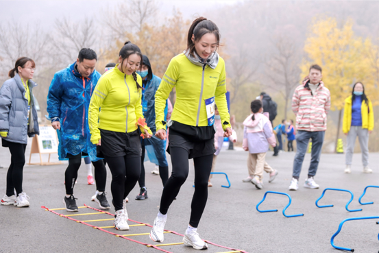 探寻年轻活力的基因 在北马训练营中感受北京现代品牌势能