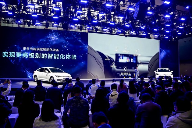 品牌焕新、向电进化，广汽丰田发布全新一代“智能电混双擎”
