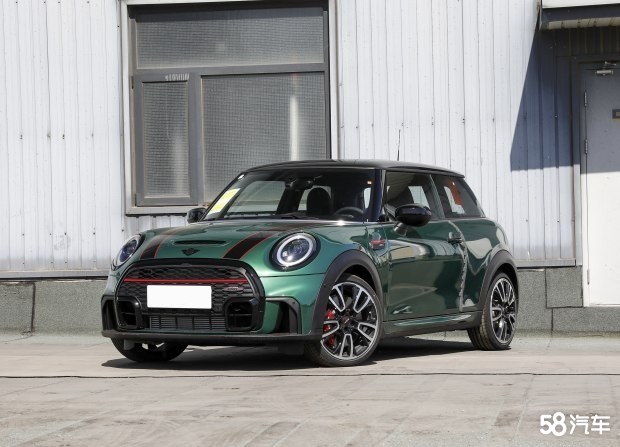 MINI JCW目前价格稳定 售价35.28万元起