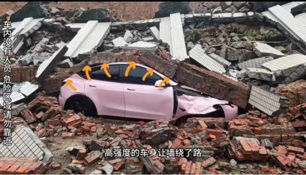 Cybertruck赛博皮卡开启首批交付