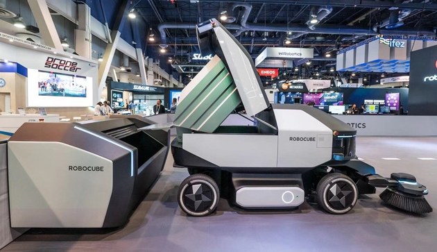 路特斯机器人领衔 携多项前沿创新科技 亮相2024 CES国际消费电子展